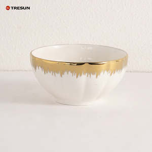 TRESUN Ensemble de vaisselle nordique en gros, ensemble de tasses à café, emballage personnalisé OEM, vaisselle en porcelaine gaufrée à bord doré - Product Image 4