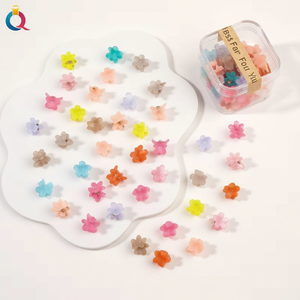 Trending Fashion fatto a mano forcine a scatto di cristallo perla farfalla resina acrilica materiale PC vendita calda all'ingrosso per la decorazione dei capelli - Product Image 1