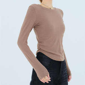 Top de mezcla modal de textura arrugada de manga larga con cuello redondo de tacto de seda, blusa minimalista de oficina a cena con aberturas laterales - Product Image 2
