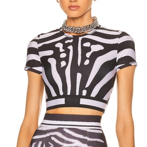 Nueva Camiseta Deportiva Casual Personalizada de Talla Grande con Cinturón Reversible para Gimnasio, Fitness y Yoga - Product Image 1