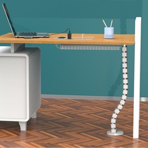 Goulotte de gestion de câbles pour bureau 1300 mm argentée à montage en surface, organisateur de fils réglable pour usage professionnel - Product Image 1