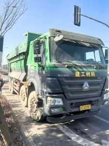 Camión Volquete Usado en Venta, HOWO 8*4, Precio Económico, Excelente Rendimiento - Product Image 3