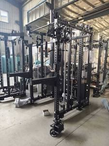 Appareil d'entraînement fonctionnel 6 postes avec fonction Lat Pulldown/Rameur <span class=keywords><strong>basse</strong></span>, attache de câble et double colonne de poids sélectionnables - Product Image 4