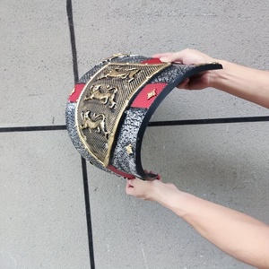 Escudo de Espuma de Poliuretano de 20.47'' con <span class=keywords><strong>Tres</strong></span> Leones Cruzados, Ligero y Flexible, Venta al por Mayor de Fábrica, Personalizado, OEM, Accesorio de Escudo - Product Image 5