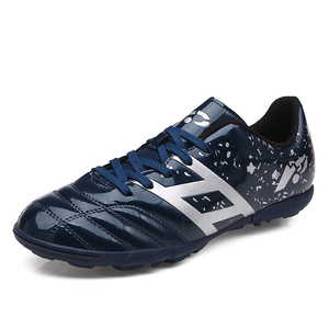 Achetez des chaussures de football pas chères en gros, chaussures de foot respirantes pour hommes et femmes, chaussures de sport antidérapantes pour enfants. - Product Image 2