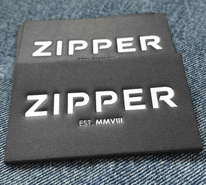 Parche de cuero rectangular con serigrafía - Product Image 1