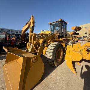 รถตักล้อยาง CAT 938G 9 ตัน ปี 2020 มือสอง อุปกรณ์หนักสำหรับงานก่อสร้าง พร้อมเครื่องยนต์ Caterpillar เกียร์ ปั๊ม และลูกปืน - Product Image 5