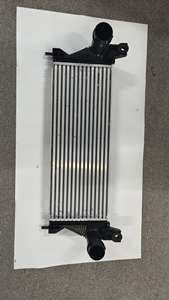 قطع غيار السيارات الأكثر مبيعًا من المصنع الجديد مبرد بين جودة عالية KB3Z6K775A من أجل فورد رانجر ، من نوع 2.3L - Product Image 5