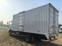 Petits camions de cargaison Foton 4x2 d'occasion à vendre à prix réduit Cargo 6x4 RHD Heavy Duty 336hp Cargo Box Van Foton