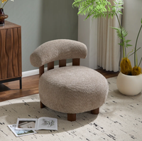 Chaise d'accent de Brown tapissée par dossier incurvé court confortable avec quatre jambes en bois pour détendre