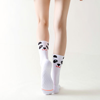 Chaussettes de sport tendance à motif dessin animé, avec semelle en tissu éponge, pour la course, le fitness et le Pilates, de la gamme de chaussettes de loisirs du fabricant