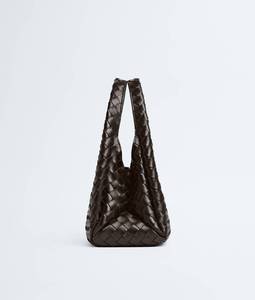 Bolso de hombro Bottega BV Travel Campana con silueta archivable en suave piel Intrecciato con cierre de lazo Veneta - Product Image 3