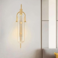 Lampe murale LED moderne en fer et verre, style créatif et nouveau, design luxueux, abat-jour blanc, à intensité variable pour chambre et salon