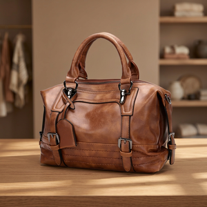Sac à main bandoulière de luxe pliable, léger, durable et imperméable en cuir véritable fait main pour femme BS INTERNATIONAL - Product Image 3