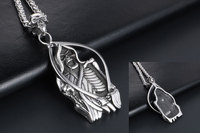 Collier pour homme en acier inoxydable, forme de crâne et de faucille, vente en gros, bijoux de squelette de jeu, cadeau d'anniversaire pour petit ami