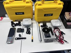 Ruide R93Ipro GPS RTK พร้อม1598ช่องและ IMU GNSS RTK สำหรับฐานสำรวจที่ดินและราคา - Product Image 1