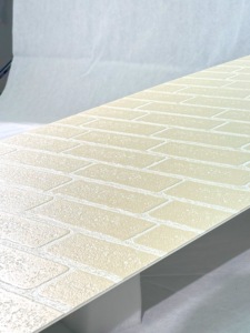 Panel de Pared de PVC SPC de Alta Calidad, Moderno, Ecológico, Impermeable para Interiores y Exteriores, Resistente al Fuego, para Uso Doméstico y Comercial - Product Image 3
