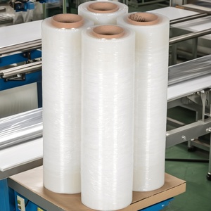 Pellicola <span class=keywords><strong>Estensibile</strong></span> Morbida a Tre Strati in PE per Alimenti OEM, <span class=keywords><strong>Film</strong></span> Trasparente per Imballaggio <span class=keywords><strong>Alimentare</strong></span> e Protezione Insalate - Product Image 1