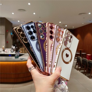 เคสโทรศัพท์มือถือแบบสายรัดข้อมือรูปหัวใจ ชาร์จแม่เหล็กได้ สำหรับ Samsung S25 S21S22 S23 S24Ultra  วัสดุ TPU นิ่มเคลือบผิว - Product Image 3