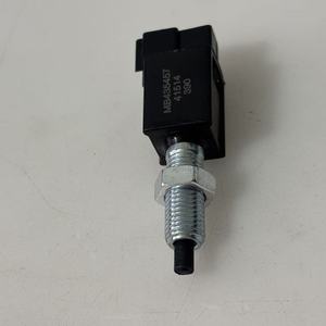 Nouveau commutateur de feu stop SKTOO pour Ranger <span class=keywords><strong>Daihatsu</strong></span> YRV Terios <span class=keywords><strong>Sirion</strong></span> pour Accent Coupe Getz Galloper MB435457 - Product Image 4