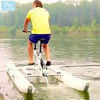 Bateau gonflable en forme de banane, pontons ronds, vélo aquatique 1 place, cadre en aluminium, stable sur les vagues pour le lac, de Chine, Lumark OEM ODM Logo