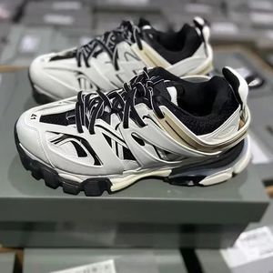 Sepatu Sneakers Retro Mewah Original Baru Unisex Pria & Wanita Desainer Sepatu Lari Gaya Jalan Keren Terkenal - Product Image 5