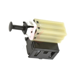 Interrupteur de feu d'arrêt automatique de pièces de rechange automatiques de haute qualité 56054001AD pour 2009-2017 Jeep Compass Patriot <span class=keywords><strong>Dodge</strong></span> Avenger - Product Image 1