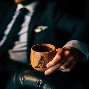 Verres à whisky et <span class=keywords><strong>bourbon</strong></span> en bois brûlé, faits à la main, résistants aux chocs, ensemble cadeau de 5 pièces pour hommes, maris, pères, frères (M) - Product Image 4