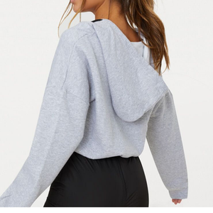 Sudaderas con capucha cortas de talla grande para mujer con logotipo personalizado bordado ropa corta de patrón sólido para adultos - Product Image 3