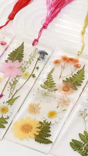 Set 4 Segnalibri Con Fiori Secchi &ndash; Porta Pagine A Pollice, In Resina, Colori Viola Rosa Rosso Giallo, Regalo Per Lettori