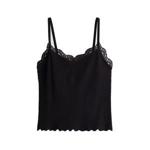 Camiseta sin mangas de punto fino para mujer con silueta ajustada al cuerpo y tela transpirable para usar en capas en climas cálidos o de forma individual. - Product Image 1