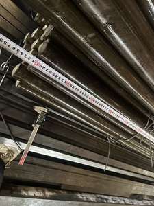 قضبان دائرية من الفولاذ الكربوني المخلل والمزيت، قضبان فولاذية مدرفلة على الساخن للتصنيع باستخدام الحاسب الآلي والبناء، سطح لامع - Product Image 6