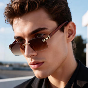 Lunettes de soleil sans monture Zx-98432 pour hommes, verres PC noirs, protection UV400, branches effet bois, design tête de léopard - Product Image 3