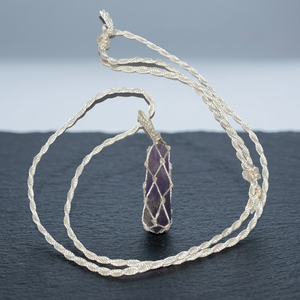 Pendentif en pierre naturelle d'améthyste avec chaîne en corde blanche, style bohème, charme solitaire pour un usage quotidien, bijoux unisexes - Product Image 3