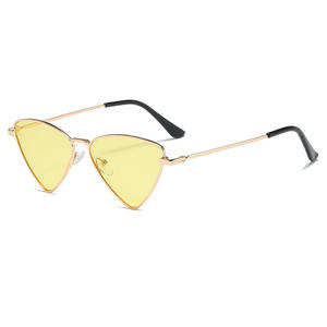 Gafas de <span class=keywords><strong>Sol</strong></span> para Niños, Estilo Europeo Americano, Triangulares, Punk, Metálicas, Protección UV400, Estilo Príncipe, para Transmisiones en Vivo - Product Image 3