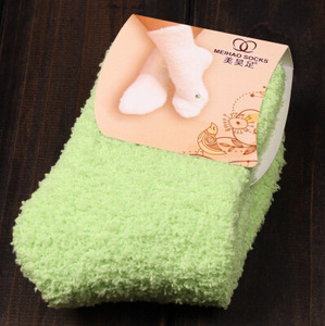 HeHe Kaus Kaki Sandal Lembut Super Hangat Wanita Kaus Kaki Crew Microfiber Berbulu Halus Kasual Rumah Tidur Kaus Kaki Nyaman Kabur - Product Image 6
