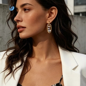 SUMMLY Eleganti <span class=keywords><strong>Orecchini</strong></span> Pendenti Ovali con Zirconi, Placcati in Oro 18K e Argento, <span class=keywords><strong>Orecchini</strong></span> a Cerchio in Acciaio Inossidabile Ipoallergenici, Gioielli da Donna - Product Image 1