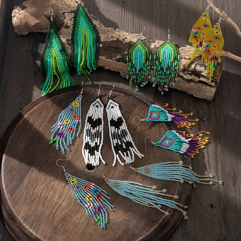 YICAI Bohemian Multi Color Seed Bead Hook orecchino per le donne accessori per gioielli orecchini pendenti con perline di riso con nappe lunghe