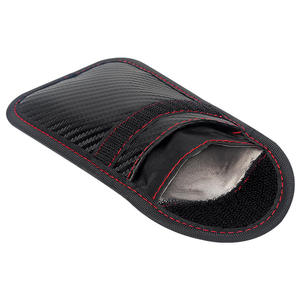 Funda protectora para llave de coche, silicona suave, PU, ​​ajuste universal, simplicidad urbana, bloqueo de señal, a prueba de golpes, a prueba de arañazos, a prueba de polvo - Product Image 4