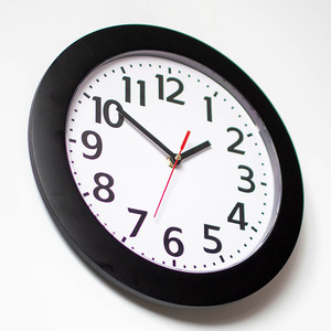 Horloges murales personnalisées imprimées, diamètre 10,75 pouces, cadeau promotionnel pour la promotion de la marque d'entreprise, logo personnalisable en gros - Product Image 5
