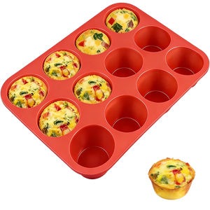 MUYULINS Factory Moule à brownies et cupcakes en silicone standard, rouge, 12 cavités, antiadhésif, sans BPA, qualité platine LFGB, pour la cuisson de gâteaux et muffins - Product Image 1