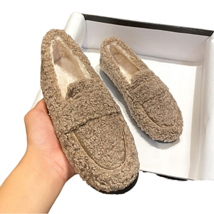 Chaussures plates Lefu Doudou en peau de mouton couleur unie à semelle épaisse respirante avec semelle intermédiaire en caoutchouc, collection Automne/Hiver 2026 - Product Image 1