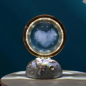 Incandescente 3D sfere di vetro inciso in resina lampada astronauta sistema solare pianeta <span class=keywords><strong>sfera</strong></span> di cristallo lampada da notte regalo creativo per i bambini - Product Image 5