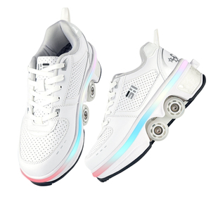 Vente en gros de chaussures de skate d'extérieur WECOO, nouveau design, tendance mode, <span class=keywords><strong>4</strong></span> <span class=keywords><strong>roues</strong></span> rétractables, chaussures de <span class=keywords><strong>roller</strong></span> LED pour enfants - Product Image 1