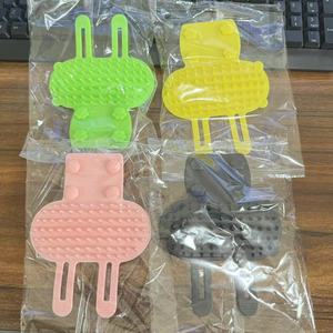 อุปกรณ์กรูมมิ่งแมวแบบทันสมัยรักษ์โลก ช่วยคลายความเบื่อหน่าย นวดมุมผนัง แปรงขน กระตุ้น ข่วนเล่น สำหรับสัตว์เลี้ยง - Product Image 6