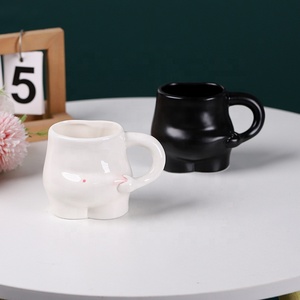 Mug en céramique de porcelaine à poignée ergonomique, design moderne et créatif, écologique, capacité 301-400 ml, pour la maison et les cafés - Product Image 6
