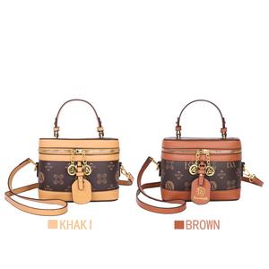 กระเป๋าสะพายไหล่ผู้หญิง ดีไซน์หรูหรา หนัง PU คุณภาพสูง ขนาดใหญ่ พร้อมสายโซ่ - Product Image 2