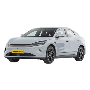 BYD Qin L EV Edizione Leading, Berlina Elettrica a 4 Porte e 5 Posti con Guida Intelligente, Nuova Energia, Autonomia di 700 km - Product Image 1