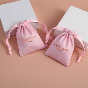 Sac à cordon en toile de coton rose personnalisé 9x12cm avec double ruban en gros-grain satiné, pochette à bijoux en toile - Product Image 5