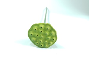 Pianta Artificiale in Vaso con Bocciolo di Loto, Regalo di Fine Anno, Plastica Durevole ed Ecologica - Product Image 3